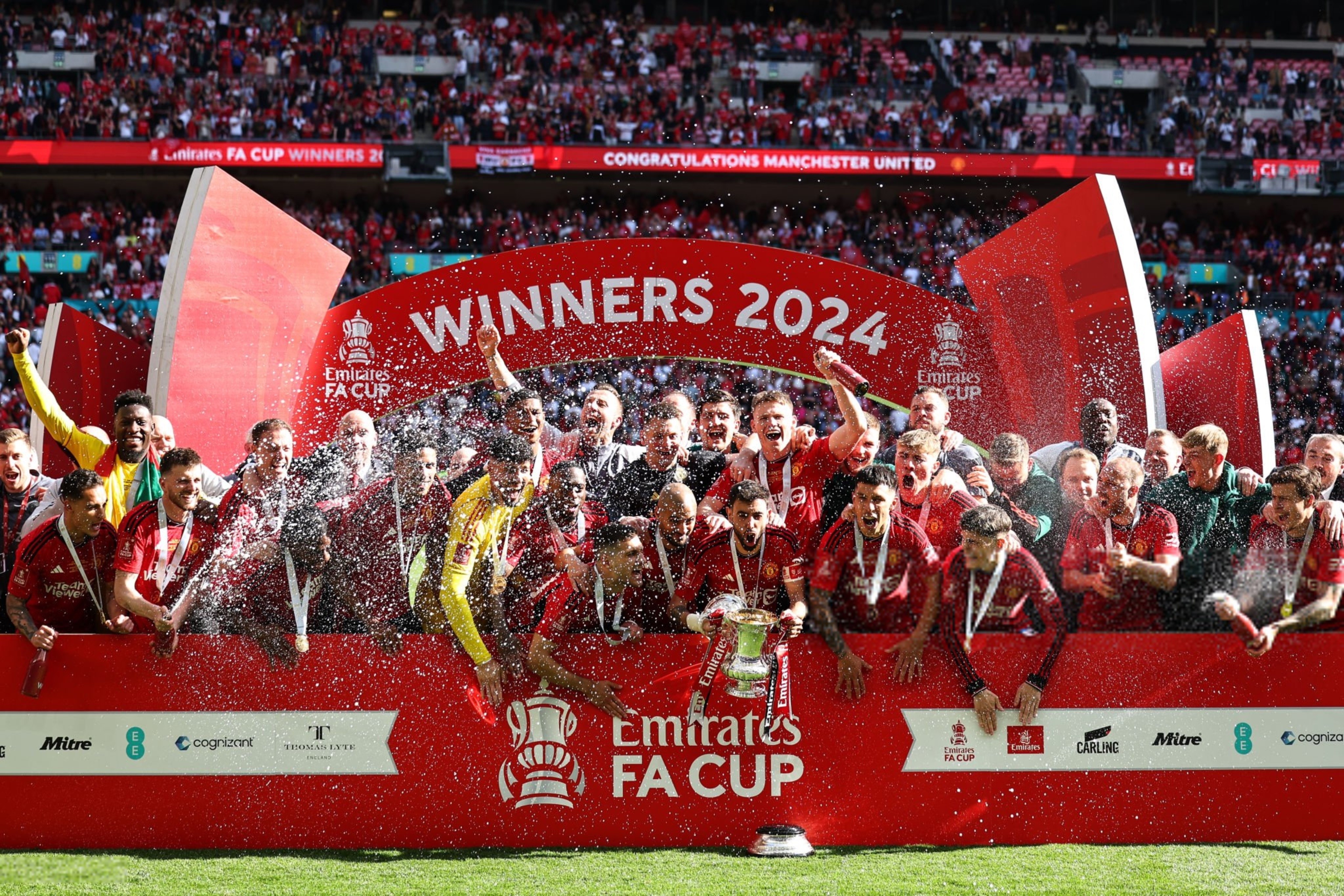 瓜帅团队连胜,曼城力压对手继续领跑联赛 瓜帅团队连胜,曼城力压对手继续领跑联赛