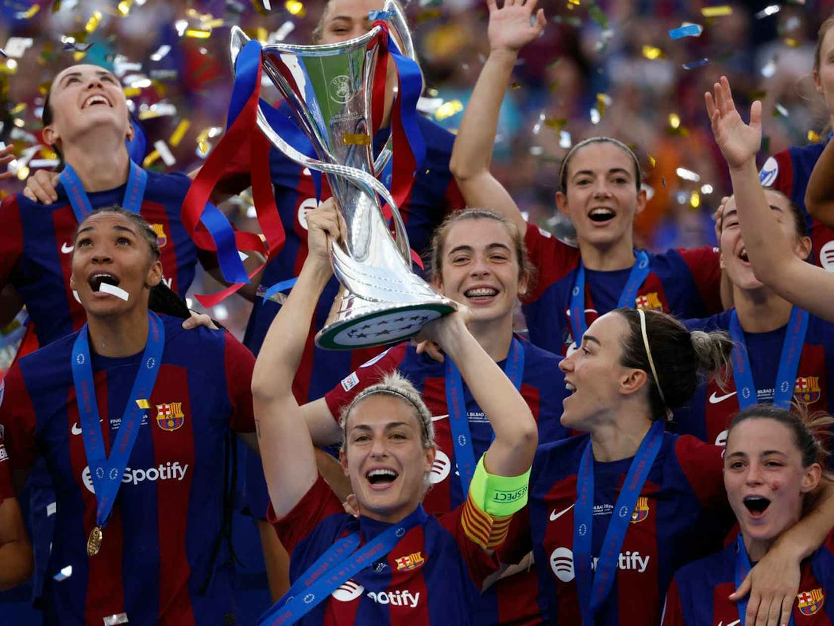 巴塞罗那战胜里昂,晋级欧冠八强 巴塞罗那战胜里昂,晋级欧冠八强