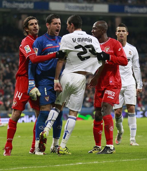 九游体育官方入口-包含艰难获胜，柏林联队继续保持领头羊地位的词条