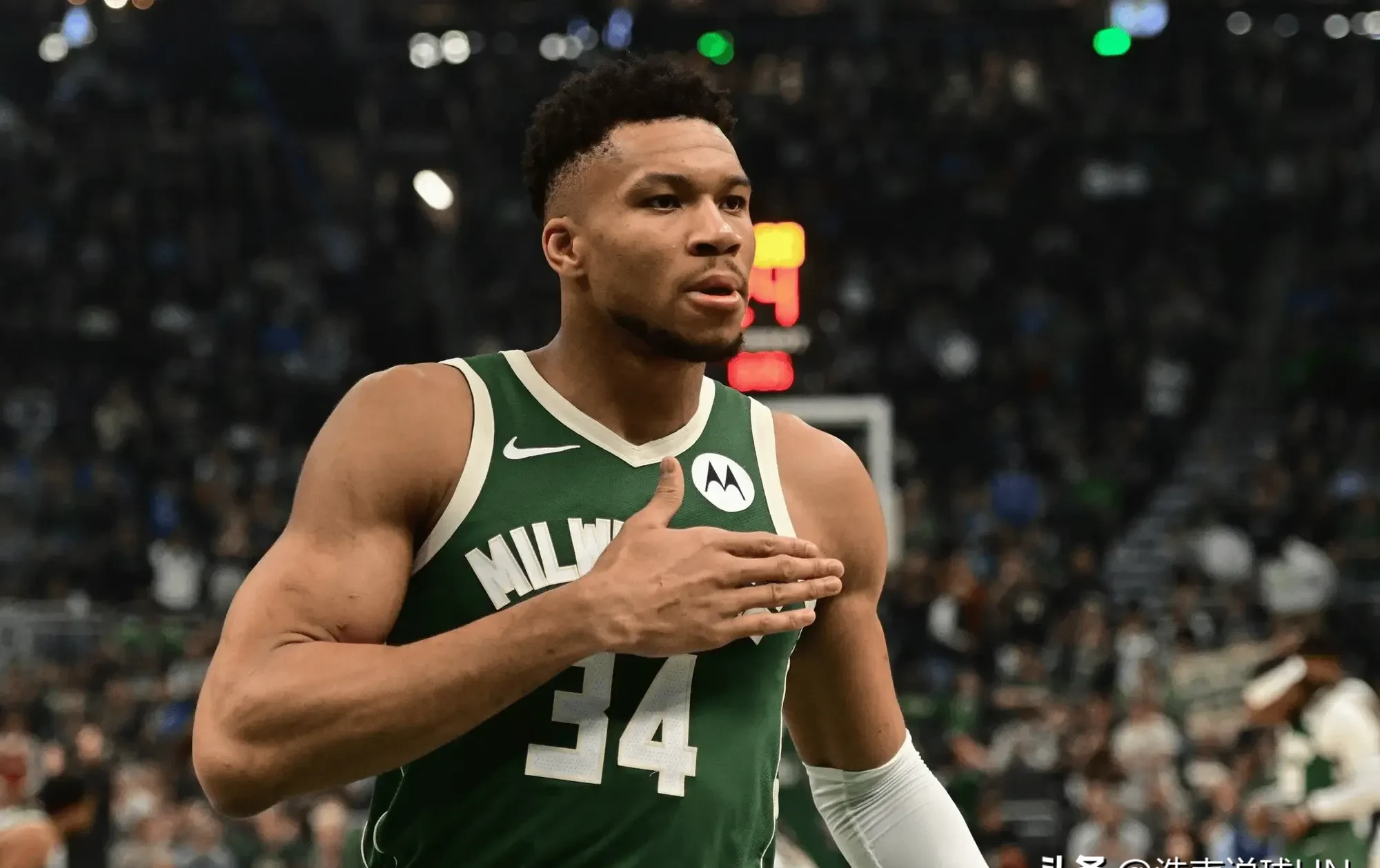 雄鹿队主力球员受伤,季后赛前景堪忧的简单介绍 雄鹿队主力球员受伤,季后赛前景堪忧的简单介绍