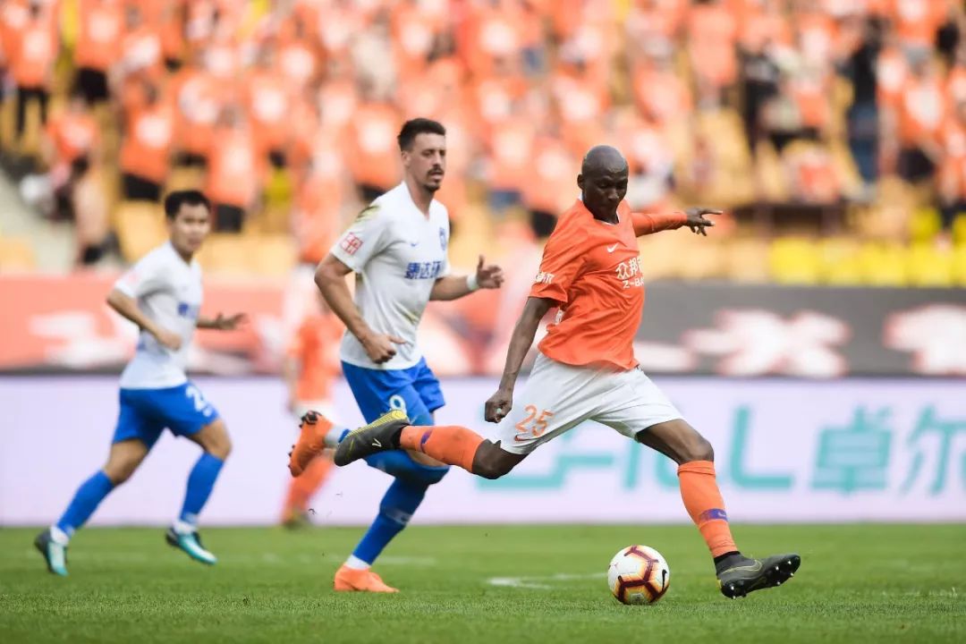 包含武汉卓尔客场负于天津泰达,遭遇困境的词条 包含武汉卓尔客场负于天津泰达,遭遇困境的词条