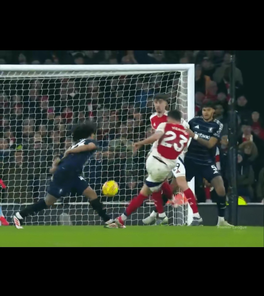 九游娱乐官方-英超揭幕战，阿斯顿维拉首秀失利