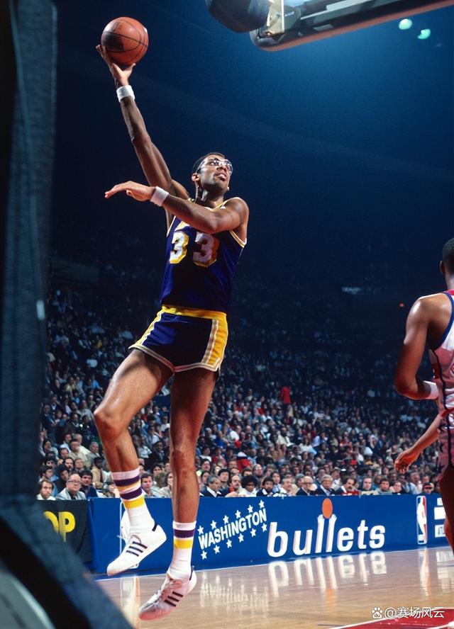 包含法国籃球巨星获得常规赛MVP荣誉的词条