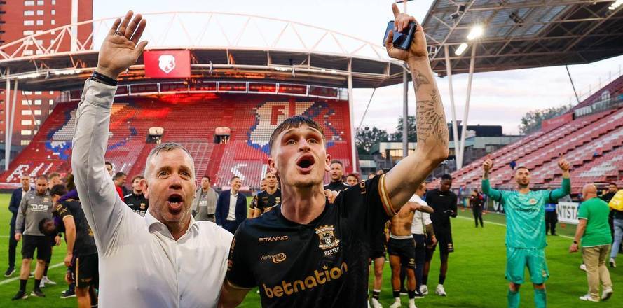 九游娱乐网站-曼联逼平国米，悲剧！拉什福德受伤离场的简单介绍