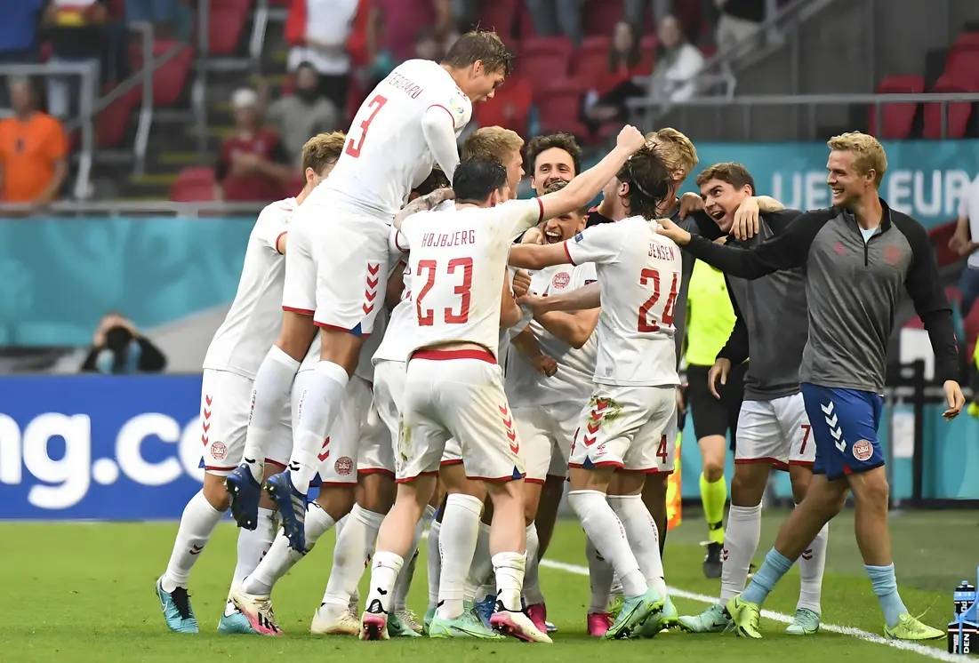 包含球场风云再起,欧国联比赛展现实力的词条 包含球场风云再起,欧国联比赛展现实力的词条