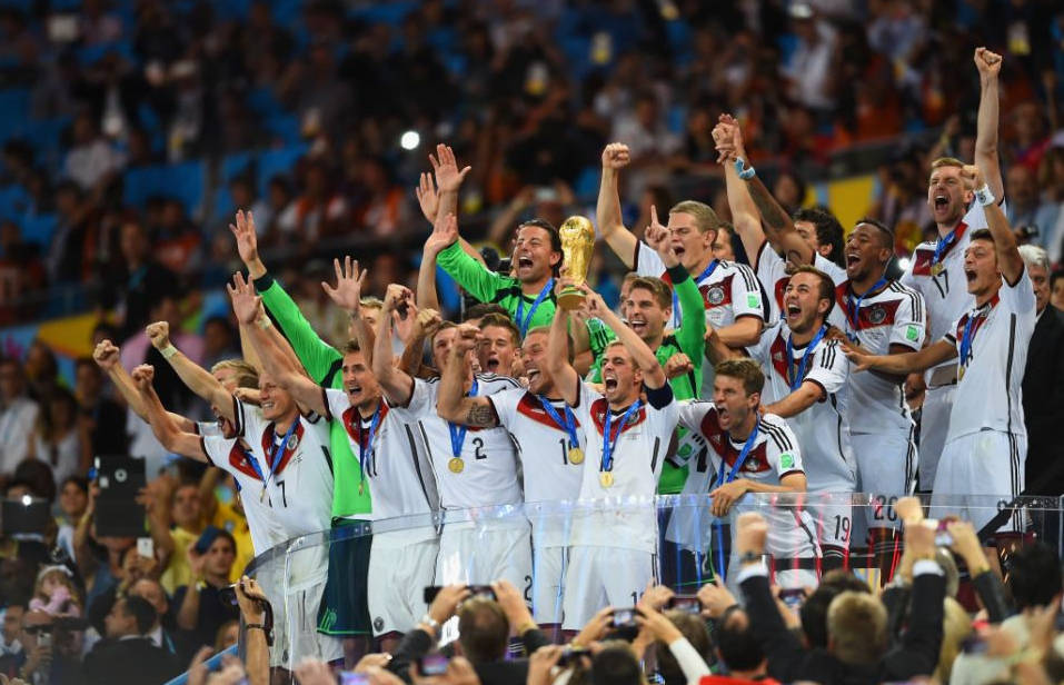 科隆队在比赛中力挫对手,夺得三分的简单介绍 科隆队在比赛中力挫对手,夺得三分的简单介绍