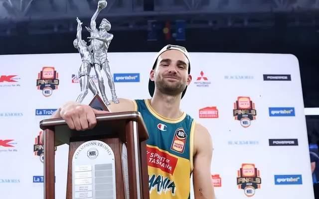 九游娱乐-意大利球队引进澳大利亚前锋