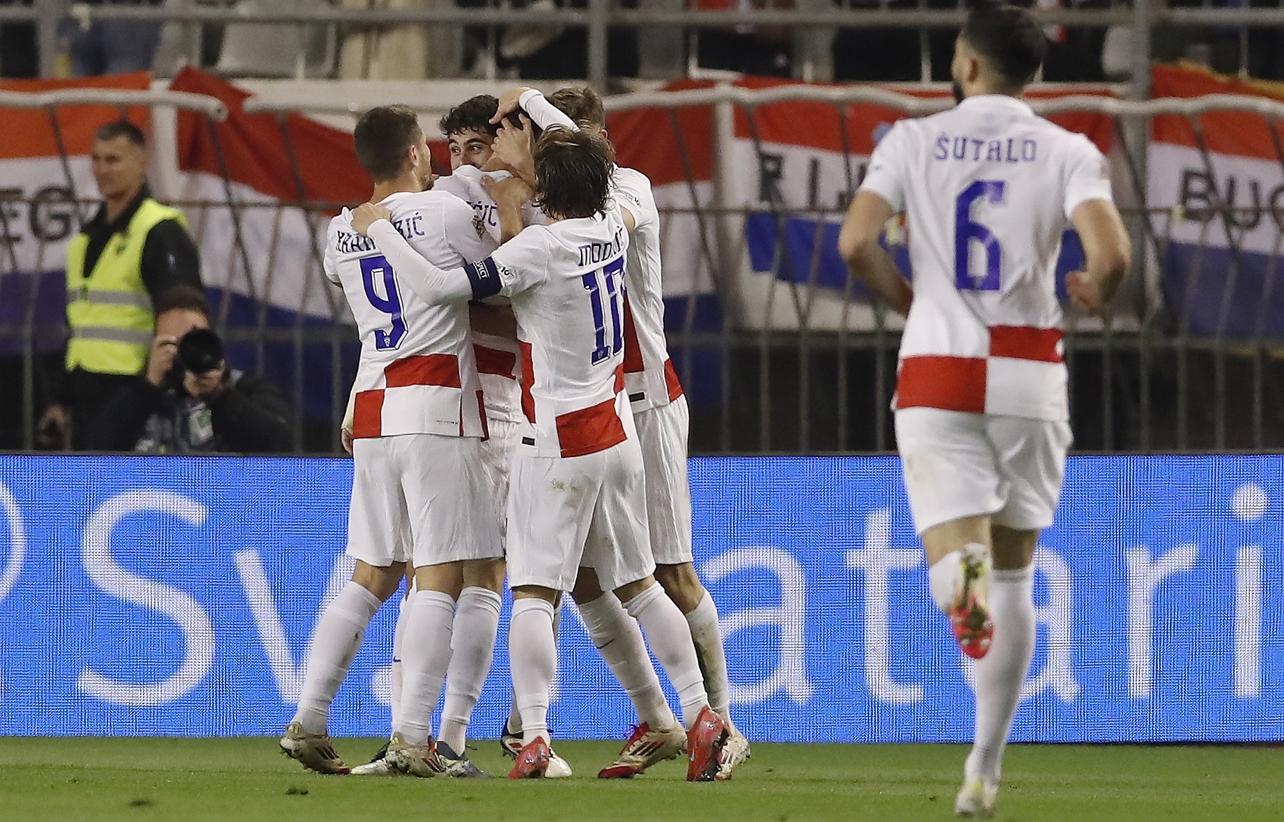 克罗地亚队遗憾负于比利时，欧洲杯预赛前景堪忧的简单介绍