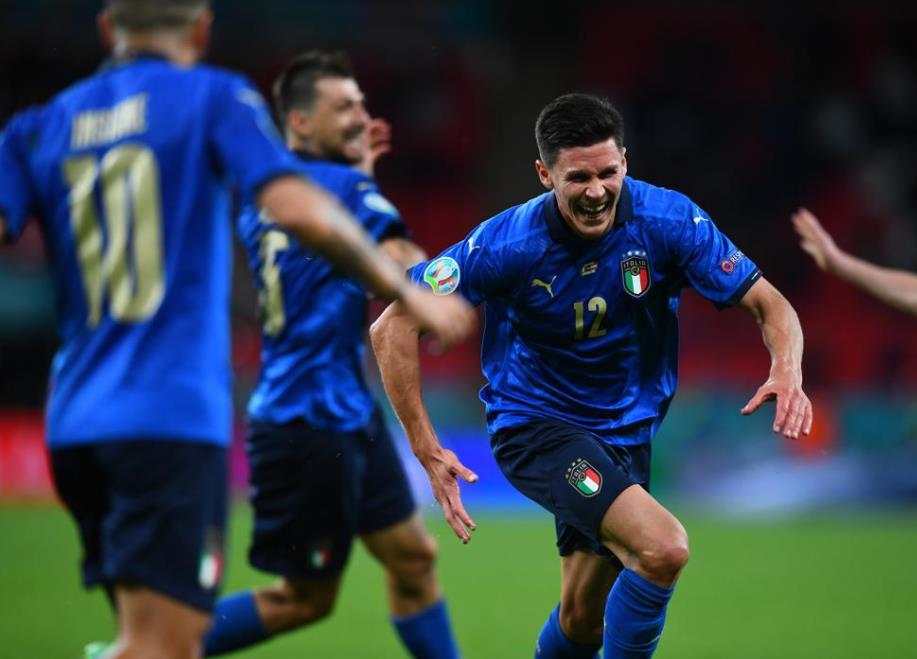 意大利大胜对手,提前锁定晋级资格的简单介绍 意大利大胜对手,提前锁定晋级资格的简单介绍