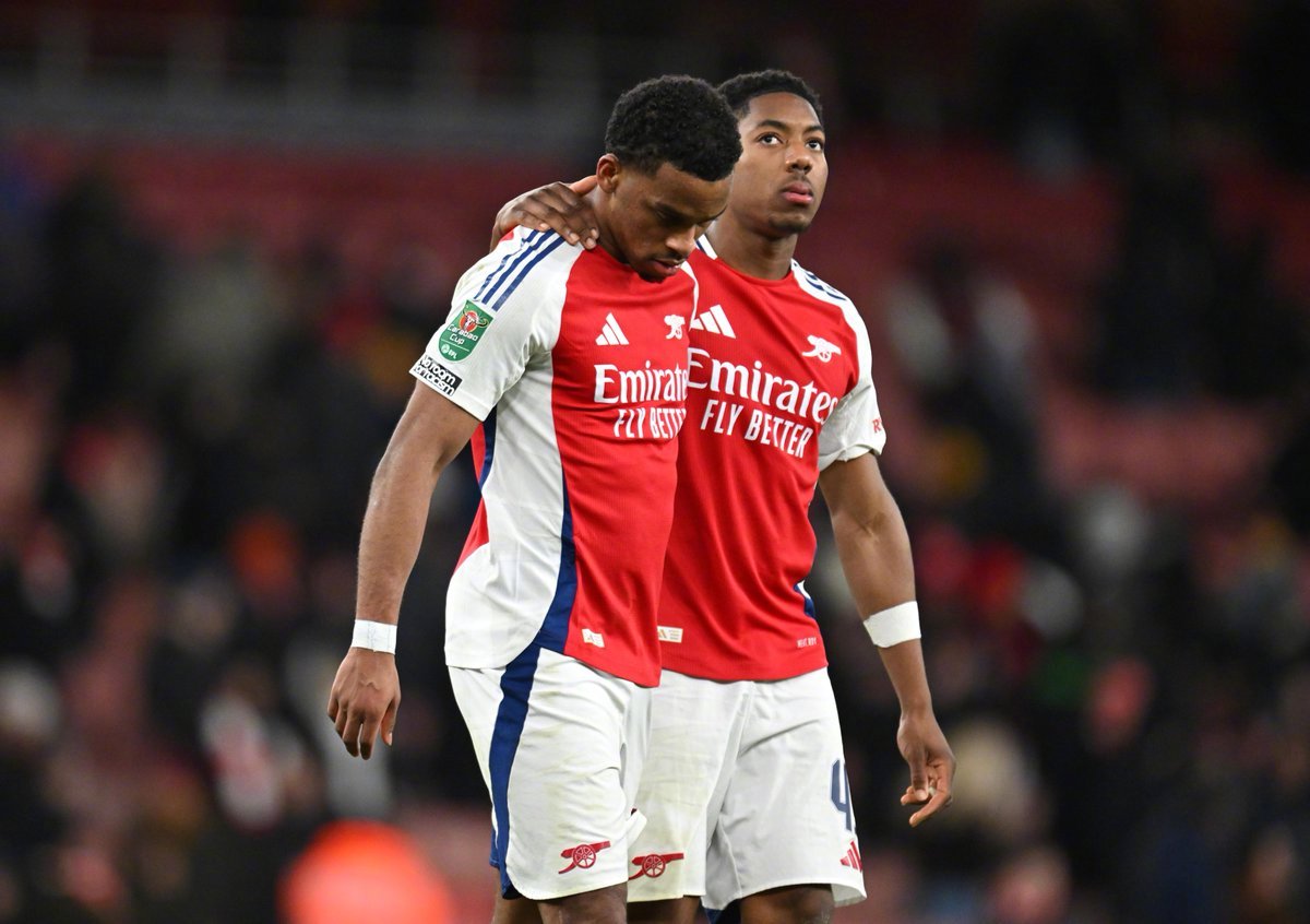 阿森纳锋线神勇,对手难以抵挡攻势 阿森纳锋线神勇,对手难以抵挡攻势