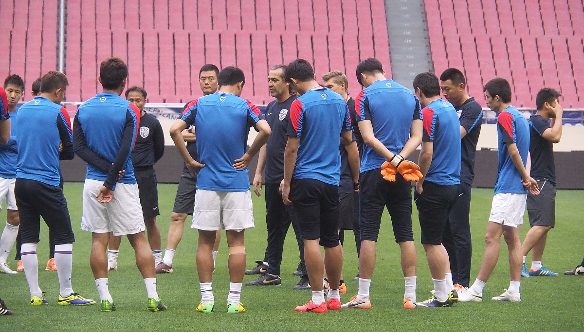 九游体育平台-备战策略上佳，球队寻求胜利之道！