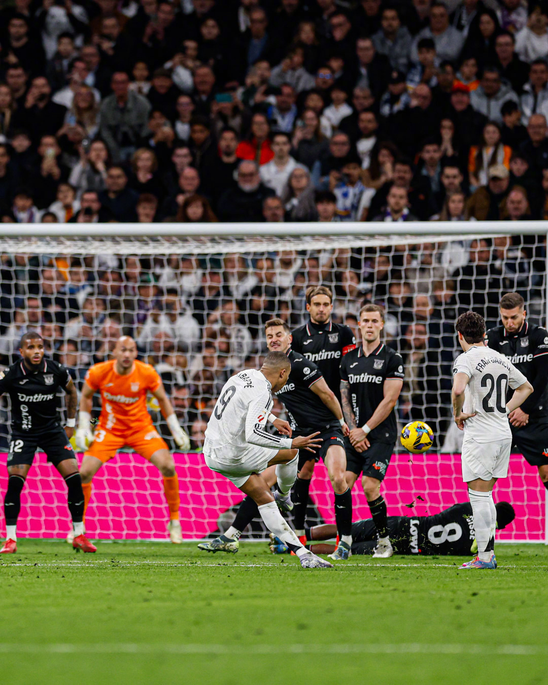 奥运会焦点战：皇马vs姆巴佩，爆冷引发引发热议的简单介绍