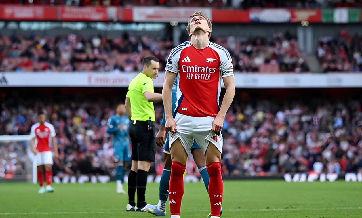 阿森纳主场失利，欧战资格遭重挫！的简单介绍