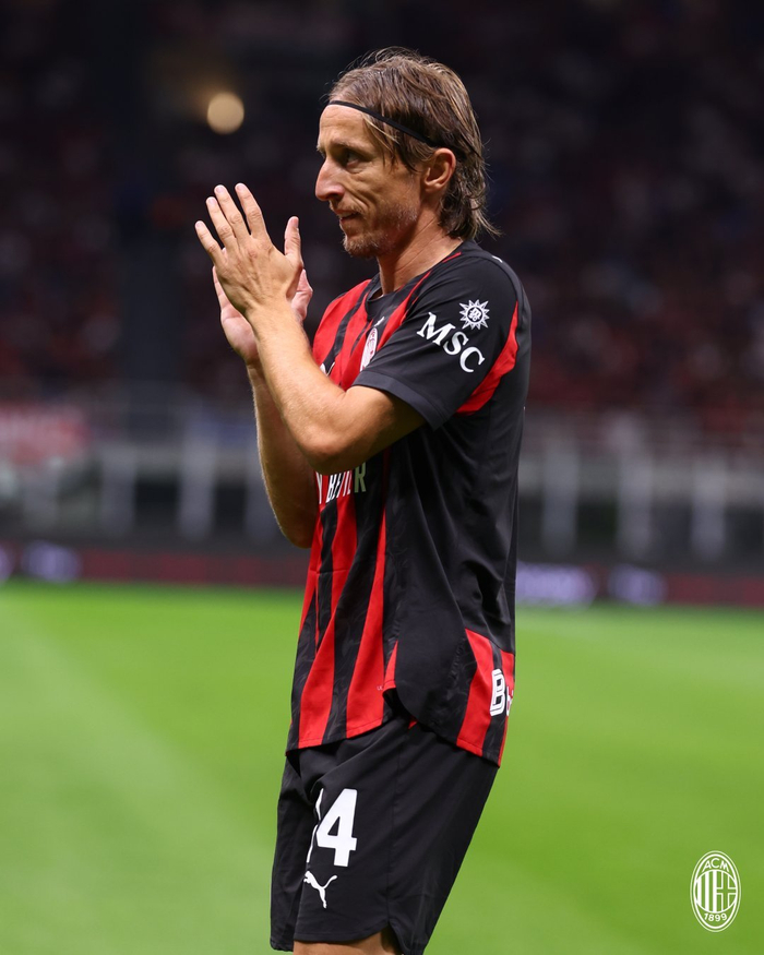 巴西逆转阿森纳,莫德里奇爆发神勇 巴西逆转阿森纳,莫德里奇爆发神勇